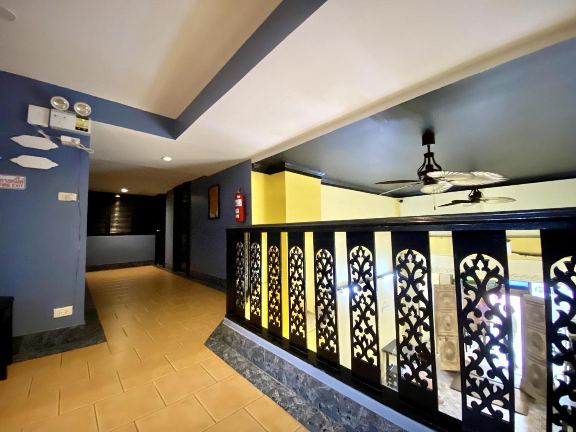 Beachwalk Minotel Patong Zewnętrze zdjęcie