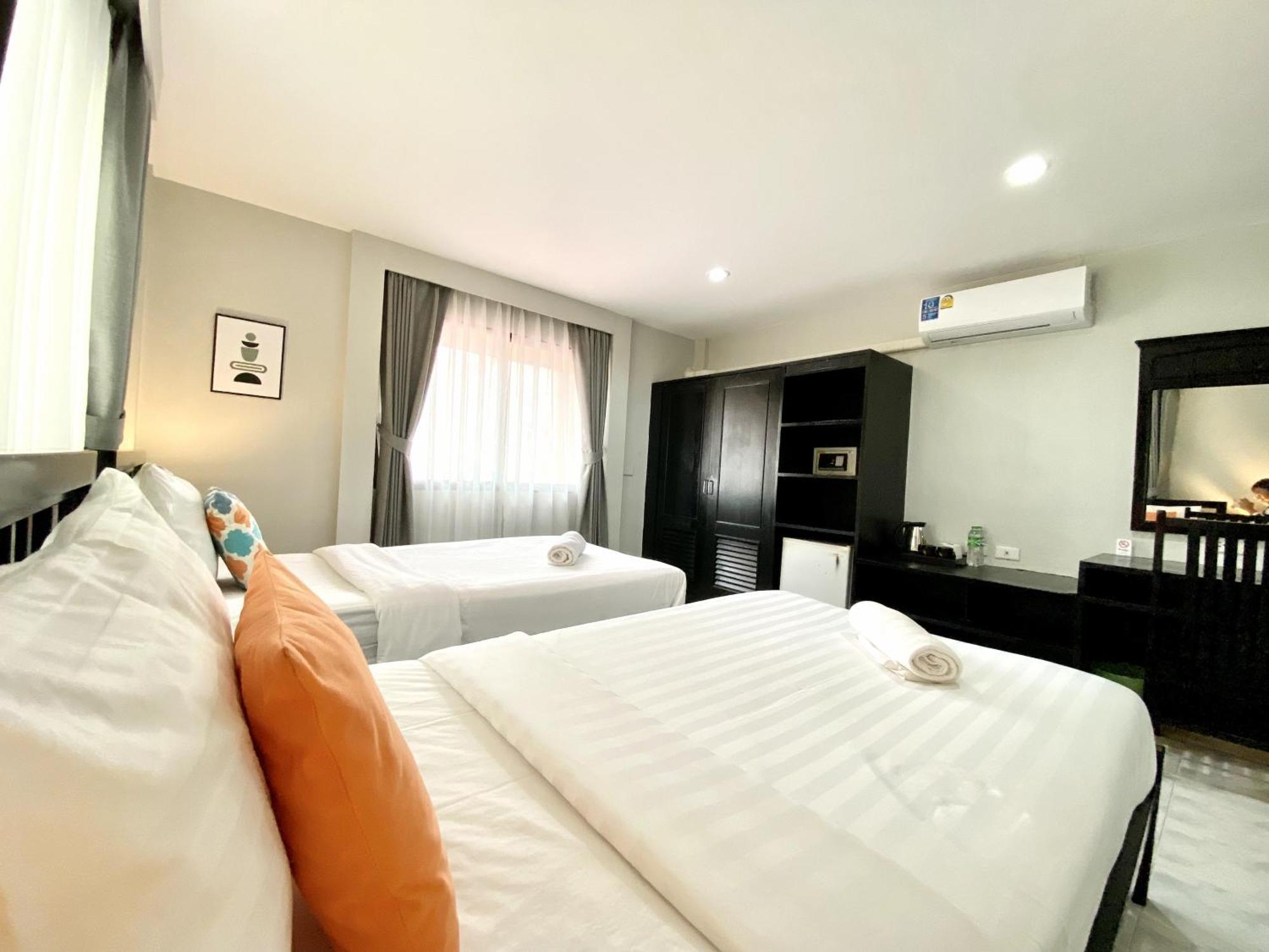 Beachwalk Minotel Patong Zewnętrze zdjęcie