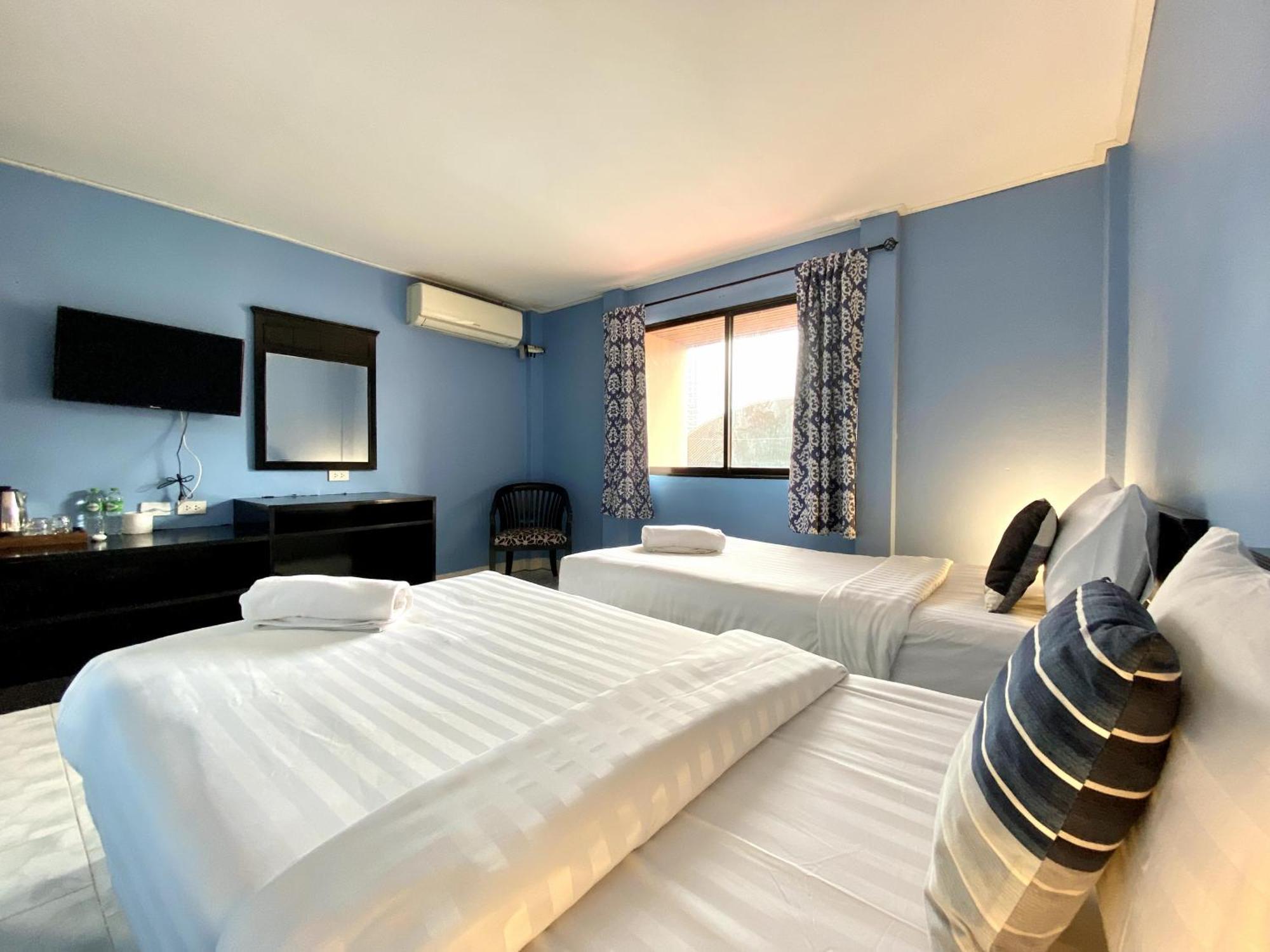 Beachwalk Minotel Patong Zewnętrze zdjęcie